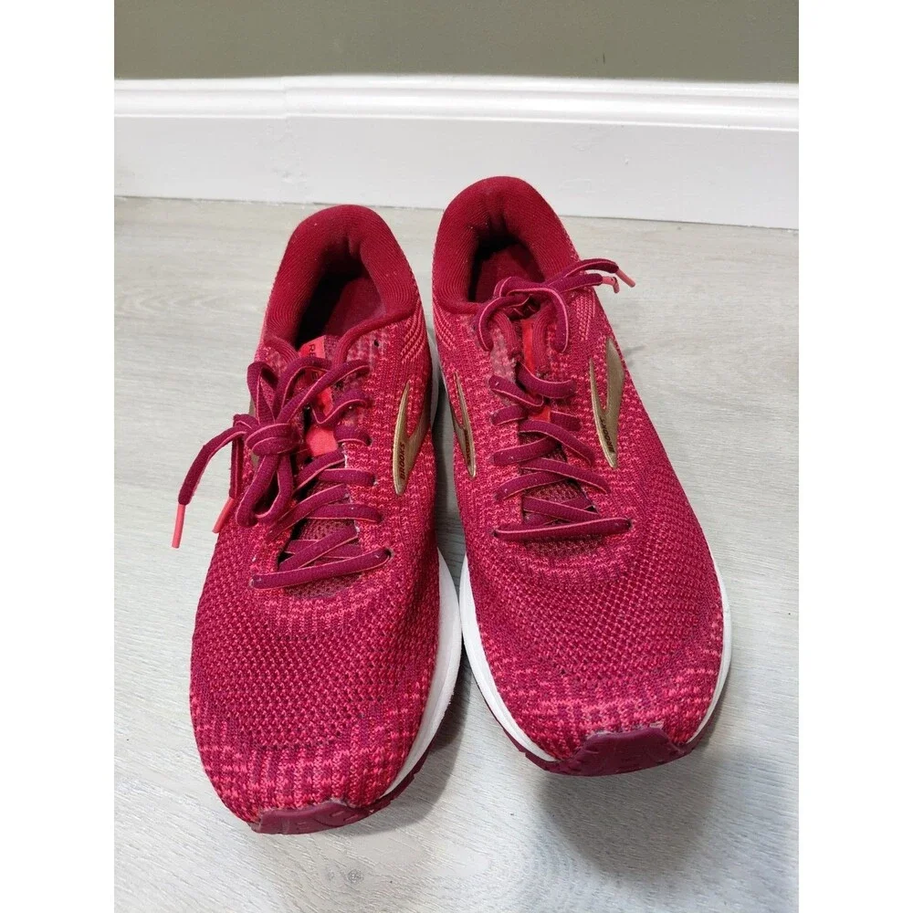 Size 10 - Brooks Revel 3 Red Teaberry Gold 120302-1B-694 Women's Sneakers